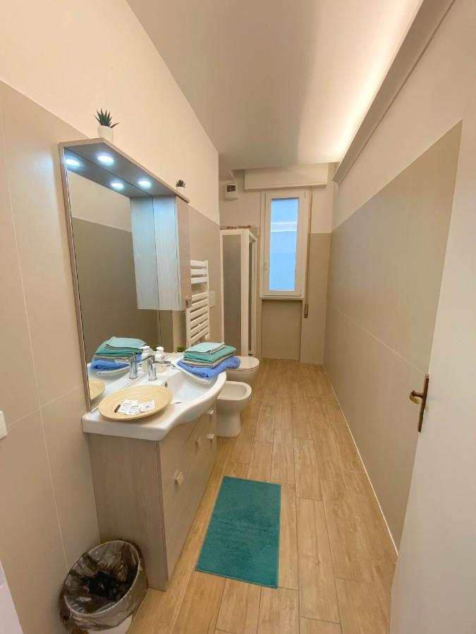 Petlyapartments #12 Bellaria-Igea Marina Buitenkant foto